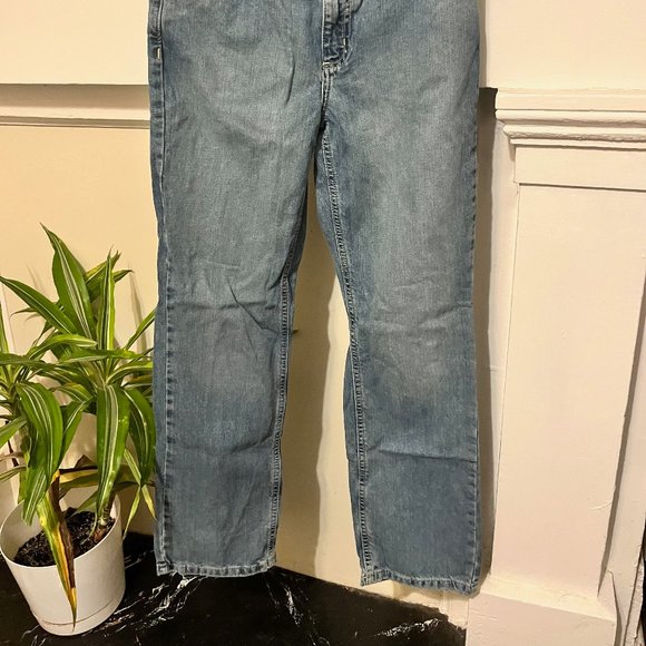 Tommy Hilfiger Mom Jeans - Picture 2 of 4